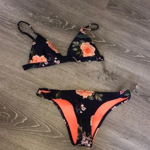 Floral Triangle bikini